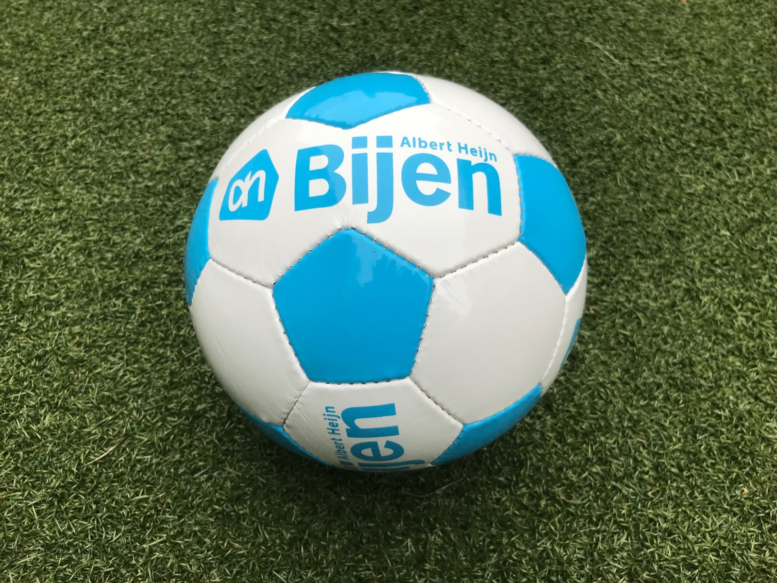 AH Beijen custom made voetballen dereklameshop